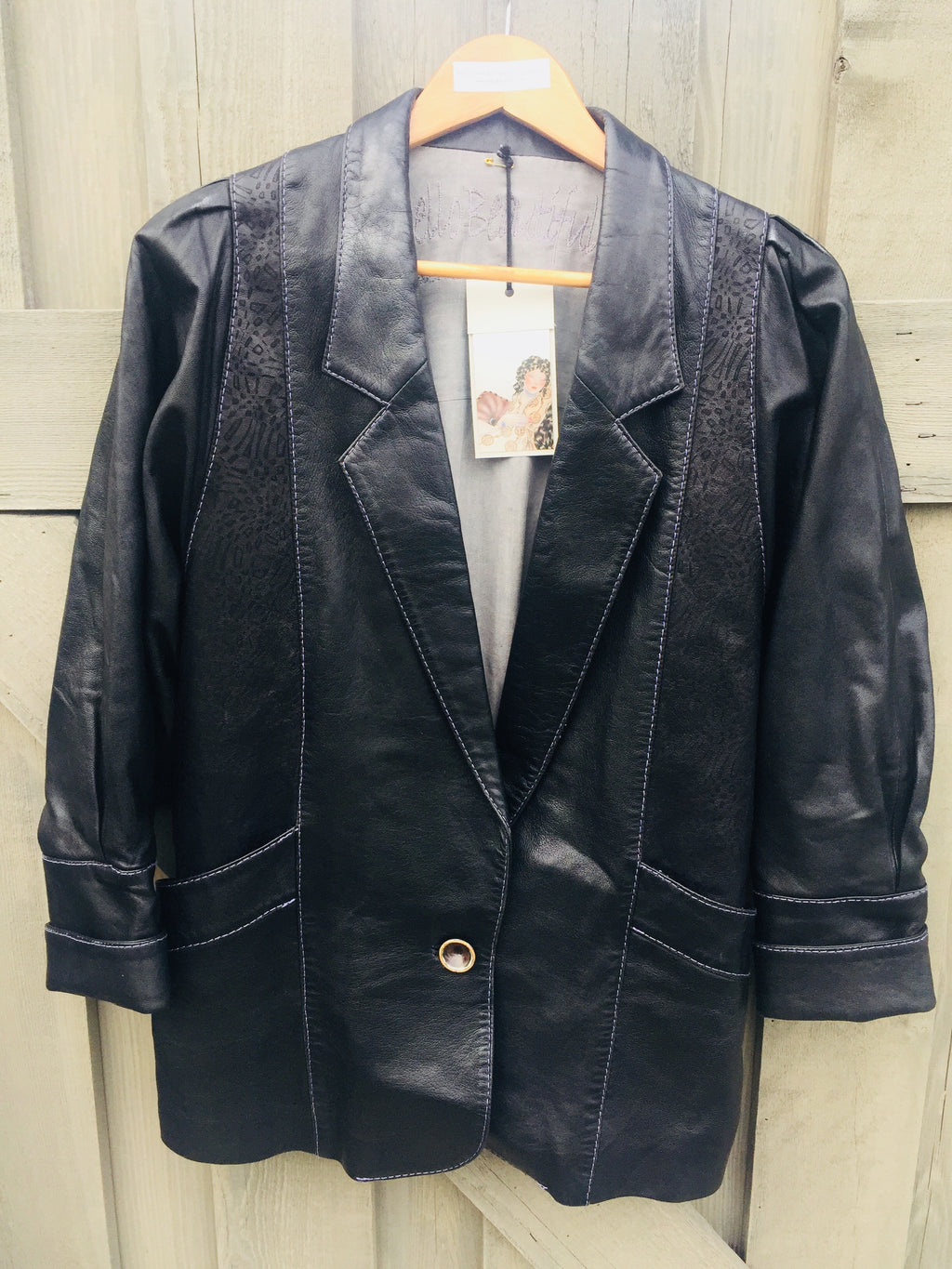 Jacket: Elegant Black Leather Blazer